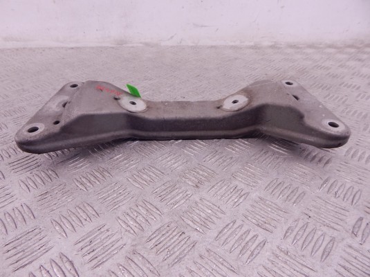 Кронштейн КПП BMW 3-series (F34GT) 22 32 6 796 605