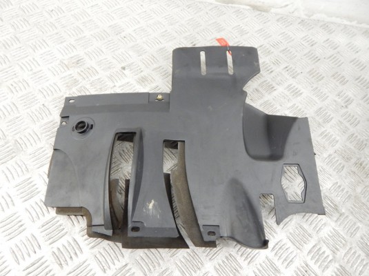 Кожух рулевой колонки BMW 5-series (E39) 51 45 8 233 510