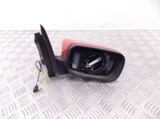 Зеркало наружное правое BMW 3-series (E46) 51 16 7 011 938