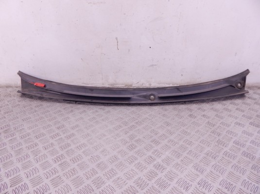 Дождевик BMW 3-series (E46) 51 71 8 208 483 Дождевик BMW 3-series (E46) 51 71 8 208 483