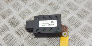 Усилитель антенны VOLKSWAGEN GOLF V (2006-) 1k6035570f Усилитель антенны VOLKSWAGEN GOLF V (2006-) 1k6035570f