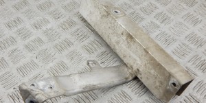 Кронштейн BMW 7-series (F01/02) 51 11 7 273 399 Кронштейн BMW 7-series (F01/02) 51 11 7 273 399