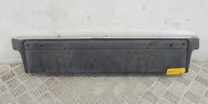 Молдинг бампера переднего BMW 5-series (E39) 51 11 8 226 563 Молдинг бампера переднего BMW 5-series (E39) 51 11 8 226 563