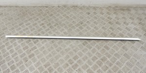 Молдинг стекла двери передней правой наружный BMW 7-series (F01/02) Молдинг стекла двери передней правой наружный BMW 7-series (F01/02)