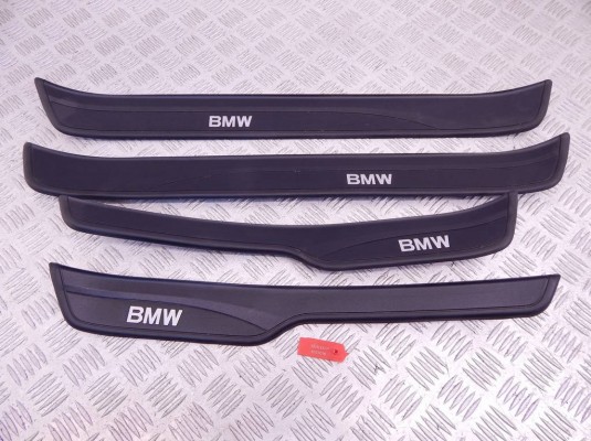 Накладка декоративная BMW 3-series (E90/91/92) 51 47 7 060 279