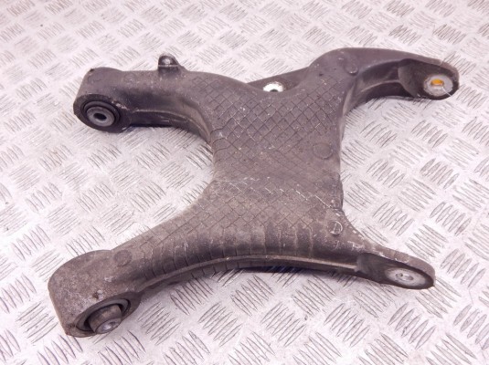 Рычаг задний левый BMW X5-series (E70) 33 32 6 770 951