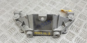 Кронштейн КПП BMW X5-series (E70) 51 71 7 137 238