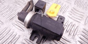 Преобразователь давления (соленоид наддува/EGR) BMW X5-series (E53) 11 74 2 247 906 Преобразователь давления (соленоид наддува/EGR) BMW X5-series (E53) 11 74 2 247 906