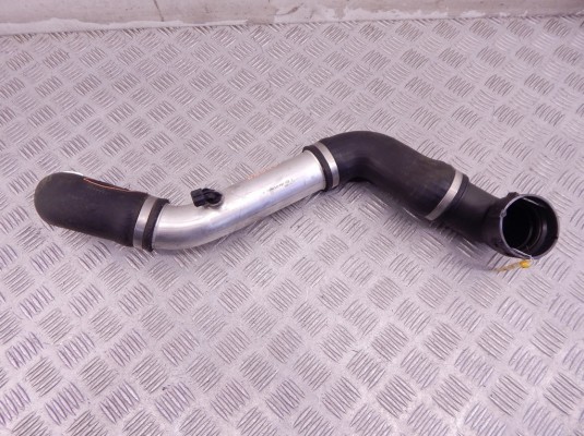 Патрубок интеркулера BMW X3-series (E83) 11 61 3 415 784 Патрубок интеркулера BMW X3-series (E83) 11 61 3 415 784