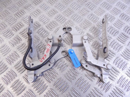 Петля капота BMW 3-series (E90/91/92) 41 61 7 210 677