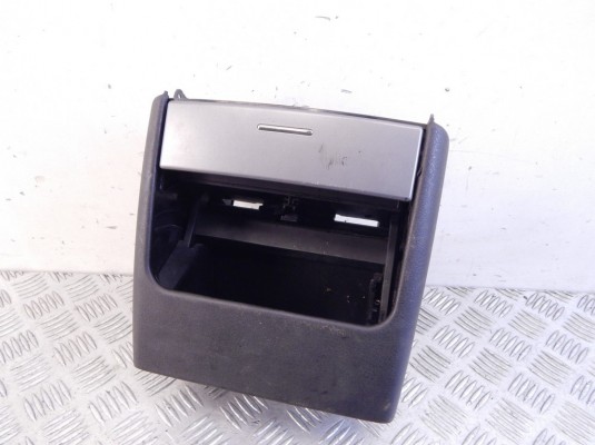 Подстаканник BMW X5-series (E53) 51 16 7 077 955