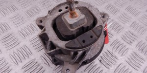 Подушка крепления двигателя BMW 3-series (F30/31) 22 11 6 855 456