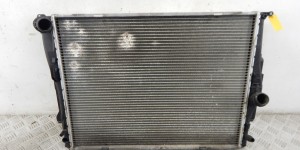 Радиатор (основной) BMW 1-series (E87) 17 11 7 521 046