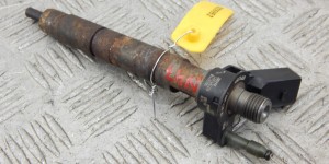 Форсунка BMW 1-series (E87) 13 53 7 805 428