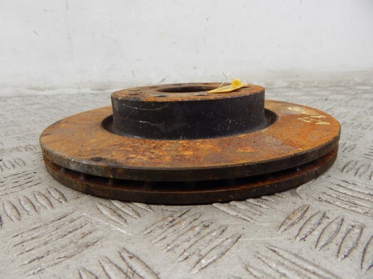 Диск тормозной передний VOLKSWAGEN GOLF V (2006-) Диск тормозной передний VOLKSWAGEN GOLF V (2006-)