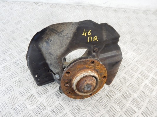 Ступица передняя правая BMW 3-series (E46) 31 21 1 096 430