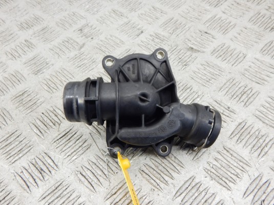 Корпус термостата LAND-ROVER RANGE ROVER(2002-2005) 11 51 2 354 056 Корпус термостата LAND-ROVER RANGE ROVER(2002-2005) 11 51 2 354 056