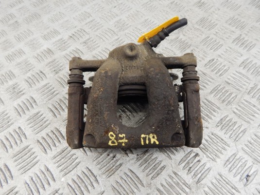 Суппорт передний правый BMW 1-series (E87) 34 11 6 774 682 Суппорт передний правый BMW 1-series (E87) 34 11 6 774 682