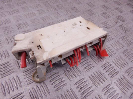 Блок предохранителей BMW 5-series (E39) 61 13 8 387 544