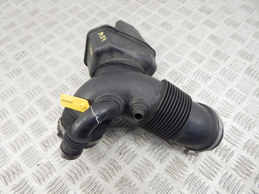 Гофра инжектора BMW 5-series (E60/61) 13 71 7 521 034 Гофра инжектора BMW 5-series (E60/61) 13 71 7 521 034