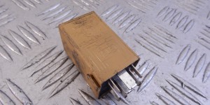 Реле стеклоочистителей (дворников) BMW X5-series (E53) 61 36 8 384 505