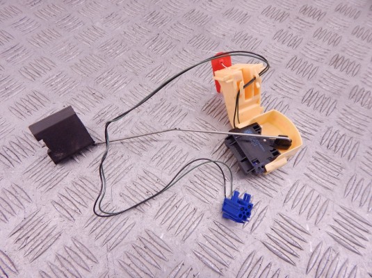 Датчик уровня топлива BMW 7-series (F01/02) 16 11 7 217 249 Датчик уровня топлива BMW 7-series (F01/02) 16 11 7 217 249