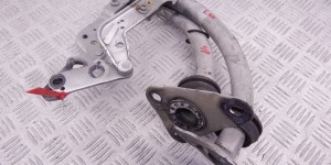 Петля крышки багажника BMW 7-series (E65/66) 41 62 8 240 339