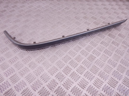 Молдинг бампера заднего BMW 5-series (E39) 51 12 7 005 928