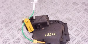 Замок двери передней правой BMW 5-series (E39) 51 21 8 235 104