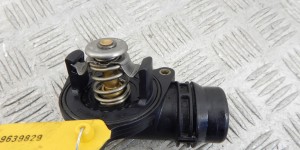 Корпус термостата BMW 3-series (E46) 11 51 7 500 597 Корпус термостата BMW 3-series (E46) 11 51 7 500 597