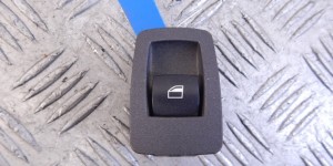Блок управления стеклоподъемниками BMW X3-series (E83) 61 31 3 404 051