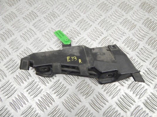 Крепление фары правой BMW 5-series (E39) 63 12 8 362 442