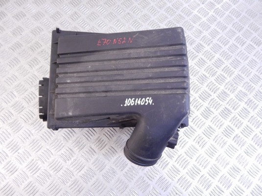 Корпус воздушного фильтра BMW X5-series (E70) 13 71 7 548 885