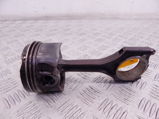 Поршень BMW 3-series (E46) 11 25 1 437 037
