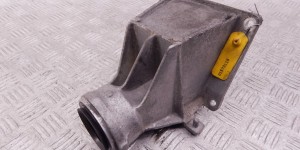 Кронштейн полуоси BMW X3-series (E83) 31 53 7 516 067