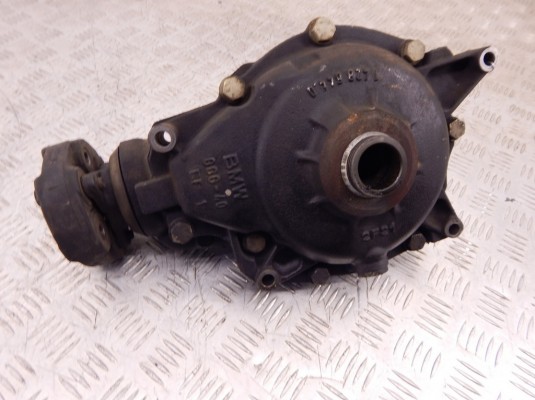 Редуктор переднего моста BMW X5-series (E53) 31 50 7 508 523 Редуктор переднего моста BMW X5-series (E53) 31 50 7 508 523