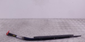 Щеткодержатель (поводок стеклоочистителя, дворник) BMW 5-series (E39) 61 61 8 209 879