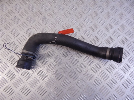 Патрубок радиатора BMW 5-series (E60/61) 17 12 7 519 257
