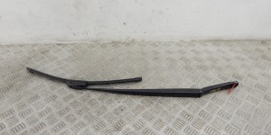 Щеткодержатель (поводок стеклоочистителя, дворник) BMW 3-series (E46) 61 61 7 007 128