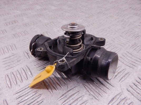 Корпус термостата LAND-ROVER RANGE ROVER(2002-2005) 11 51 2 354 056