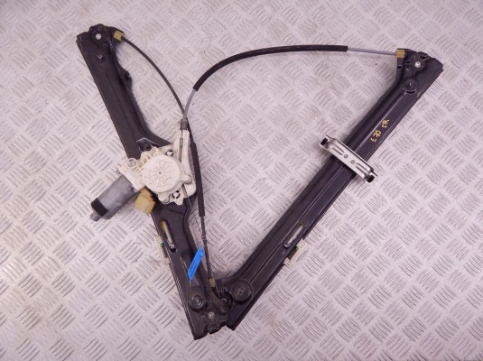 Стеклоподъемник электрический передний правый BMW X5-series (E70) 51 33 7 166 380