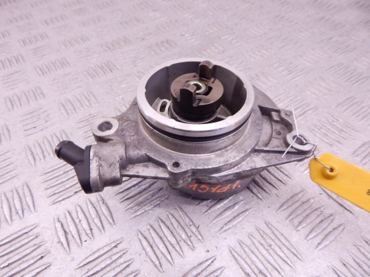 Насос вакуумный LAND-ROVER RANGE ROVER(2002-2005) 11 66 7 786 841