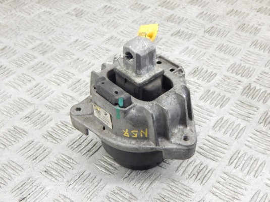 Подушка крепления двигателя BMW 7-series (F01/02) 22 11 6 777 371 Подушка крепления двигателя BMW 7-series (F01/02) 22 11 6 777 371