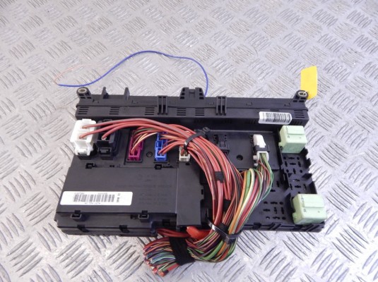 Блок предохранителей BMW X5-series (E53) 61 13 8 380 409