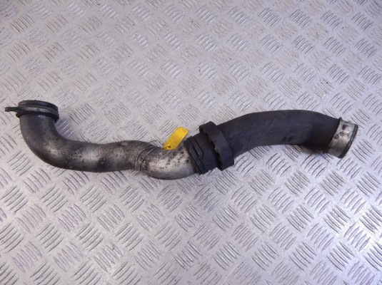 Патрубок интеркулера BMW 3-series (E46) 11 61 7 786 865