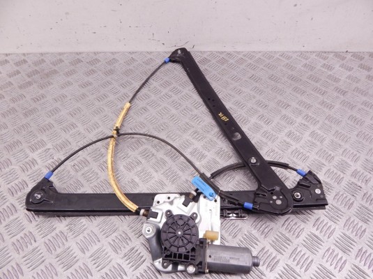 Стеклоподъемник электрический передний правый BMW X5-series (E53) 51 33 8 254 912