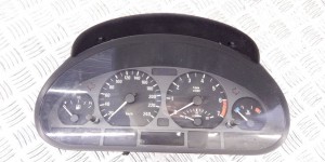 Щиток приборов (приборная панель) BMW 3-series (E46) 62 11 6 906 888