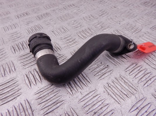 Патрубок (трубопровод, шланг) BMW 1-series (E87) Патрубок (трубопровод, шланг) BMW 1-series (E87)