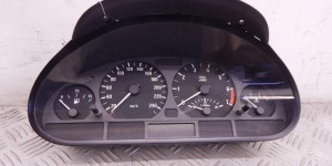 Щиток приборов (приборная панель) BMW 3-series (E46) 62 11 6 931 243