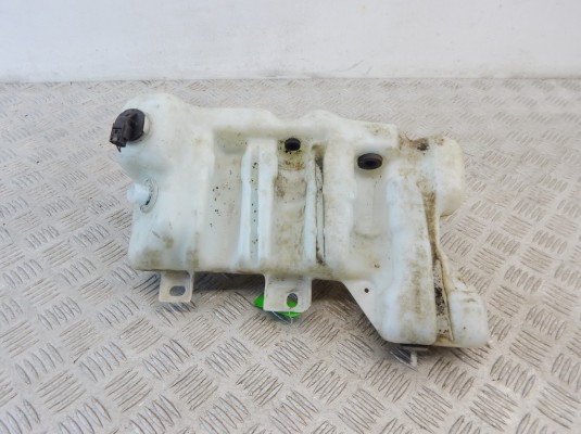 Бачок омывателя BMW 5-series (E39) 61 67 8 364 941